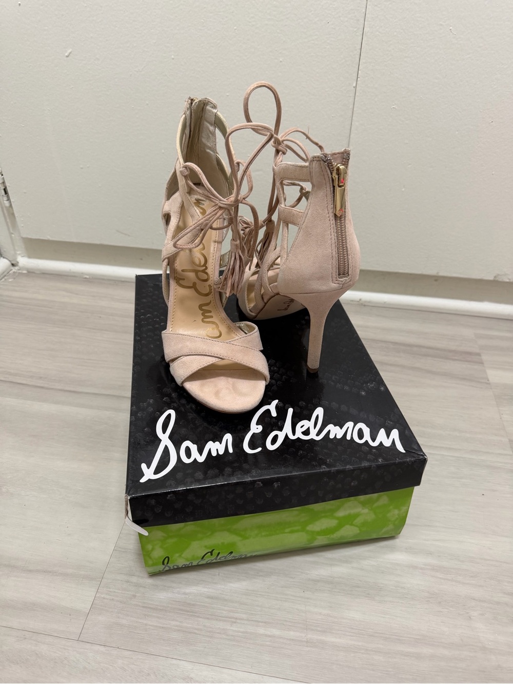 NWOT Sam Edelman Women's Blush/Tan Lace-Up Sandals Zipper Sz 9